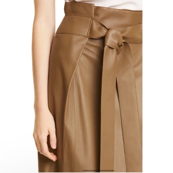 Vince lamb leather midi skirt in light green/olive NEW - Picture 9 of 10